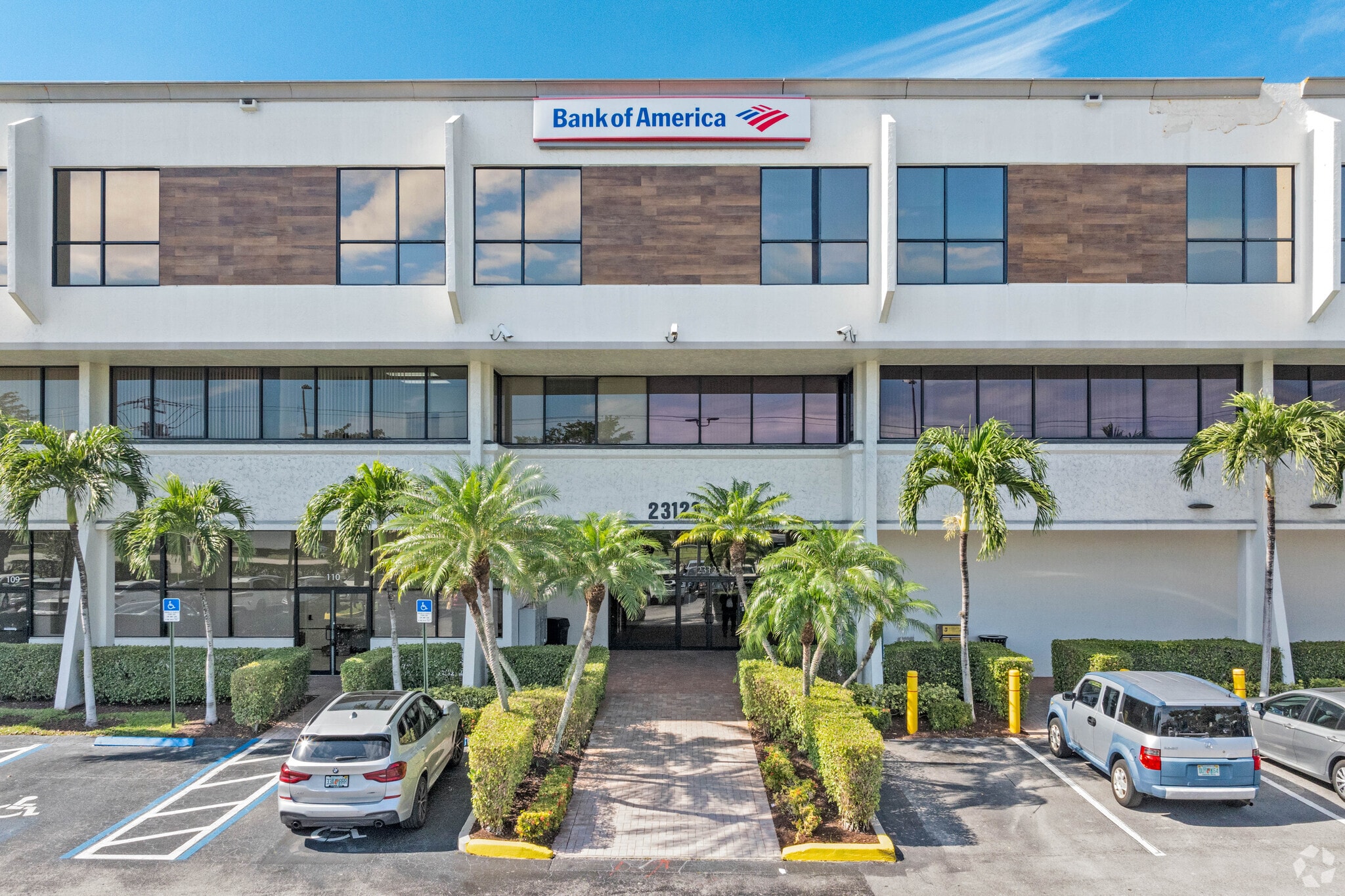 23123 State Road 7, Boca Raton, FL for lease Primary Photo- Image 1 of 17