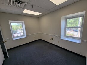 14-16 Fletcher St, Chelmsford, MA for lease Interior Photo- Image 2 of 4