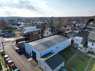 Plus de détails pour 151 Green St, Lansdale, PA - Industriel à vendre