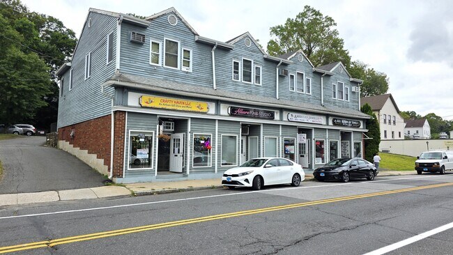 More details for 224 Main St, Oakville, CT - Office/Retail for Lease