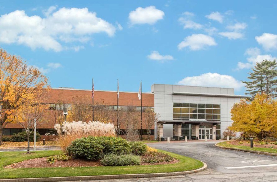 1414 Massachusetts Ave, Boxborough, MA à louer - Photo du bâtiment - Image 3 de 19