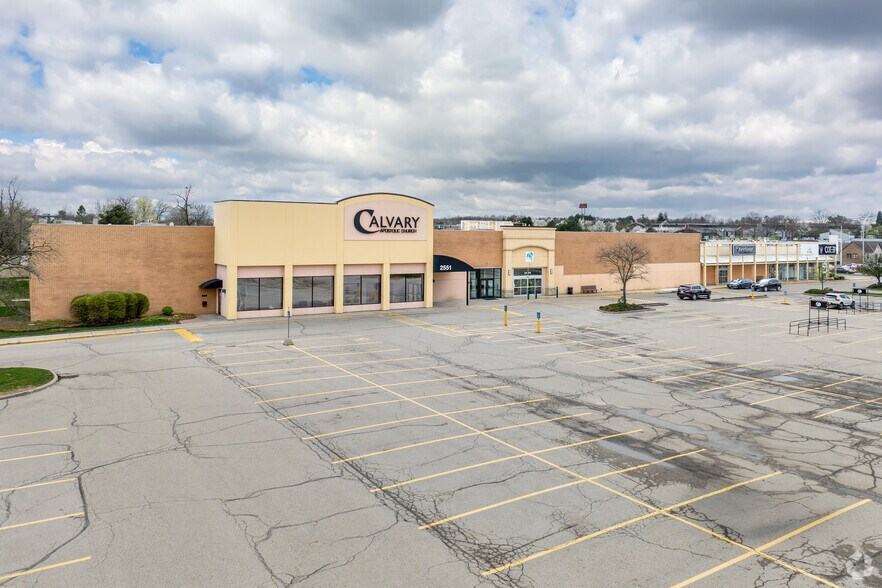 2507-2551 Schrock Rd, Westerville, OH à louer - Photo du bâtiment - Image 3 de 5