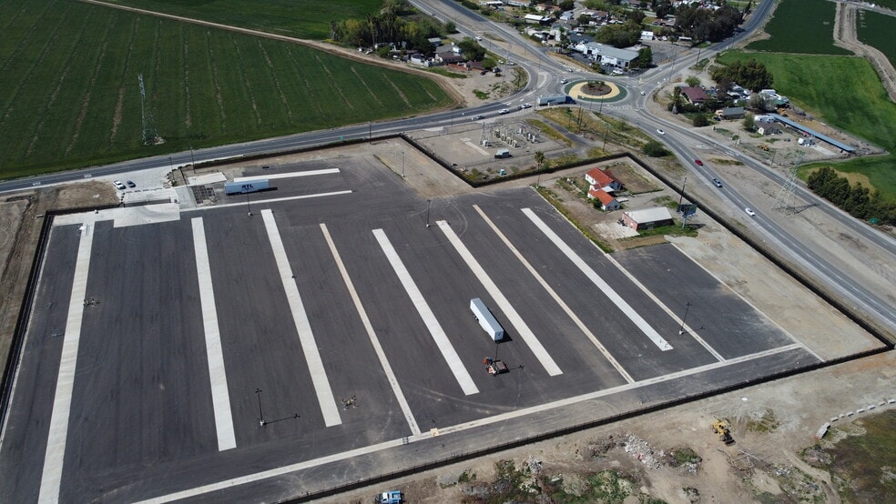 22700 Kasson Rd, Tracy, CA for lease - Building Photo - Image 2 of 22