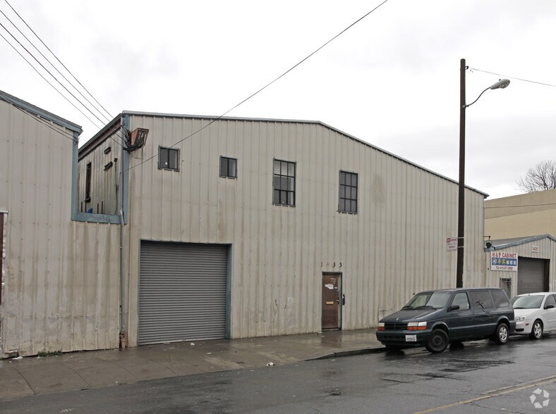 1435 Van Dyke Ave, San Francisco, CA à vendre - Photo du bâtiment - Image 2 de 10