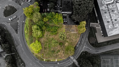 Mereway, Northampton, NTH - AERIAL  map view