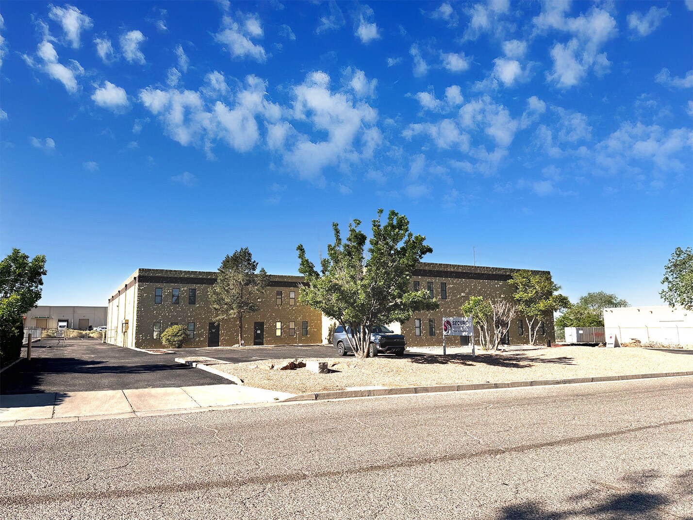 4432 Anaheim Ave NW, Albuquerque, NM à louer Photo du bâtiment- Image 1 de 9