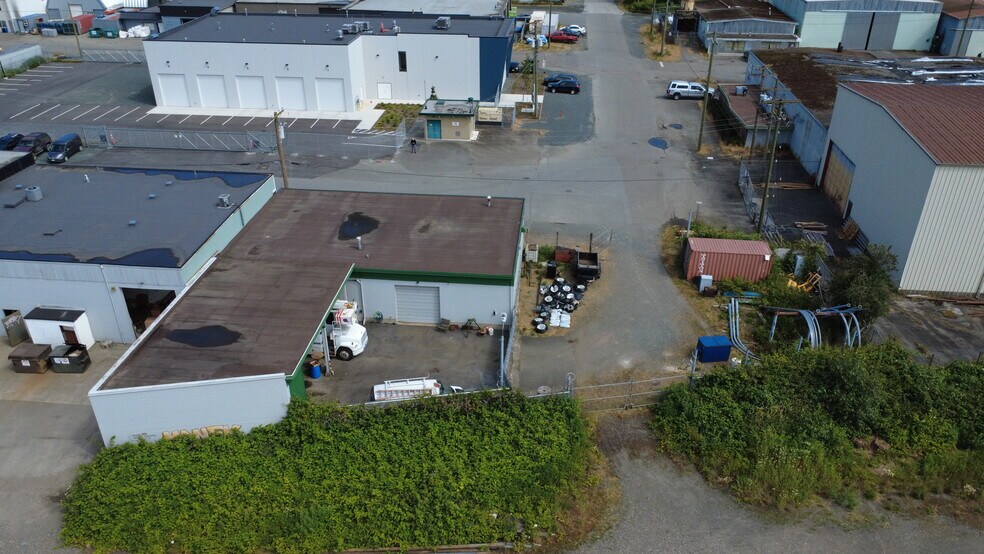 46202 Fifth Ave, Chilliwack, BC à vendre - Photo du bâtiment - Image 2 de 4