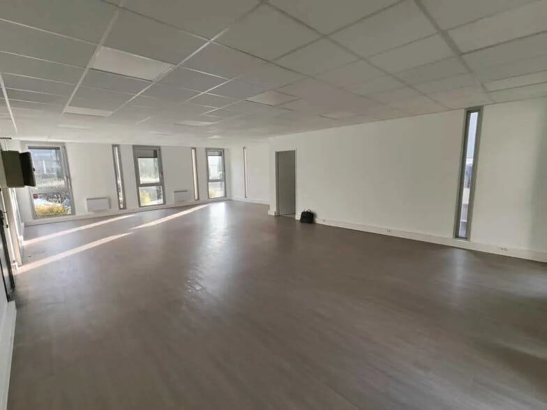 8 Rue Des Frères Caudron, Vélizy-Villacoublay à vendre - Photo intérieure - Image 3 de 8