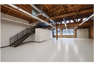 1640 W Carroll Ave, Chicago, IL for lease Interior Photo- Image 2 of 5