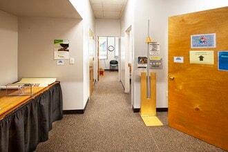 267 Locust St, Northampton, MA for lease Interior Photo- Image 1 of 12