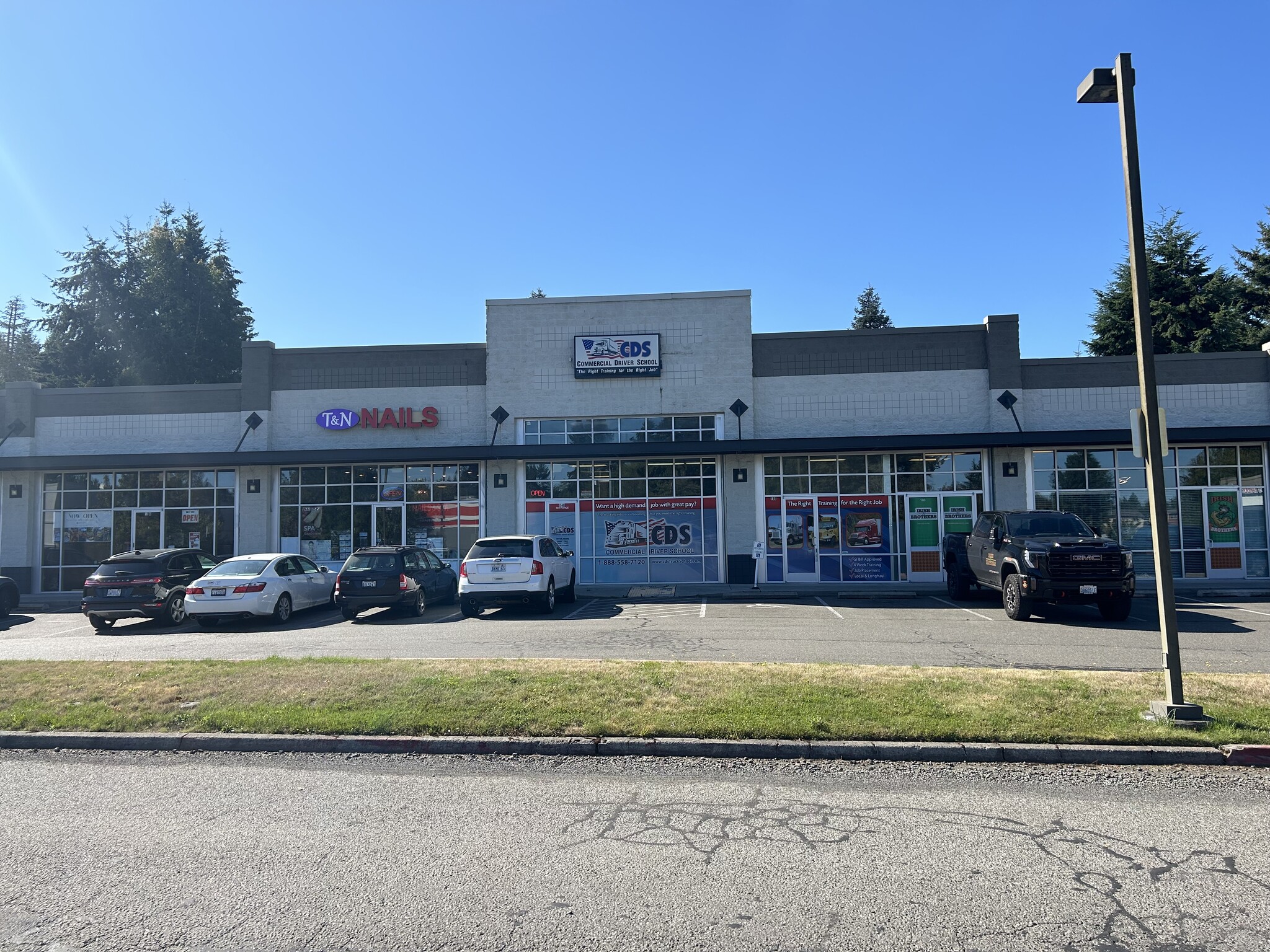 1382-1386 SE Lund Ave, Port Orchard, WA for lease Building Photo- Image 1 of 4