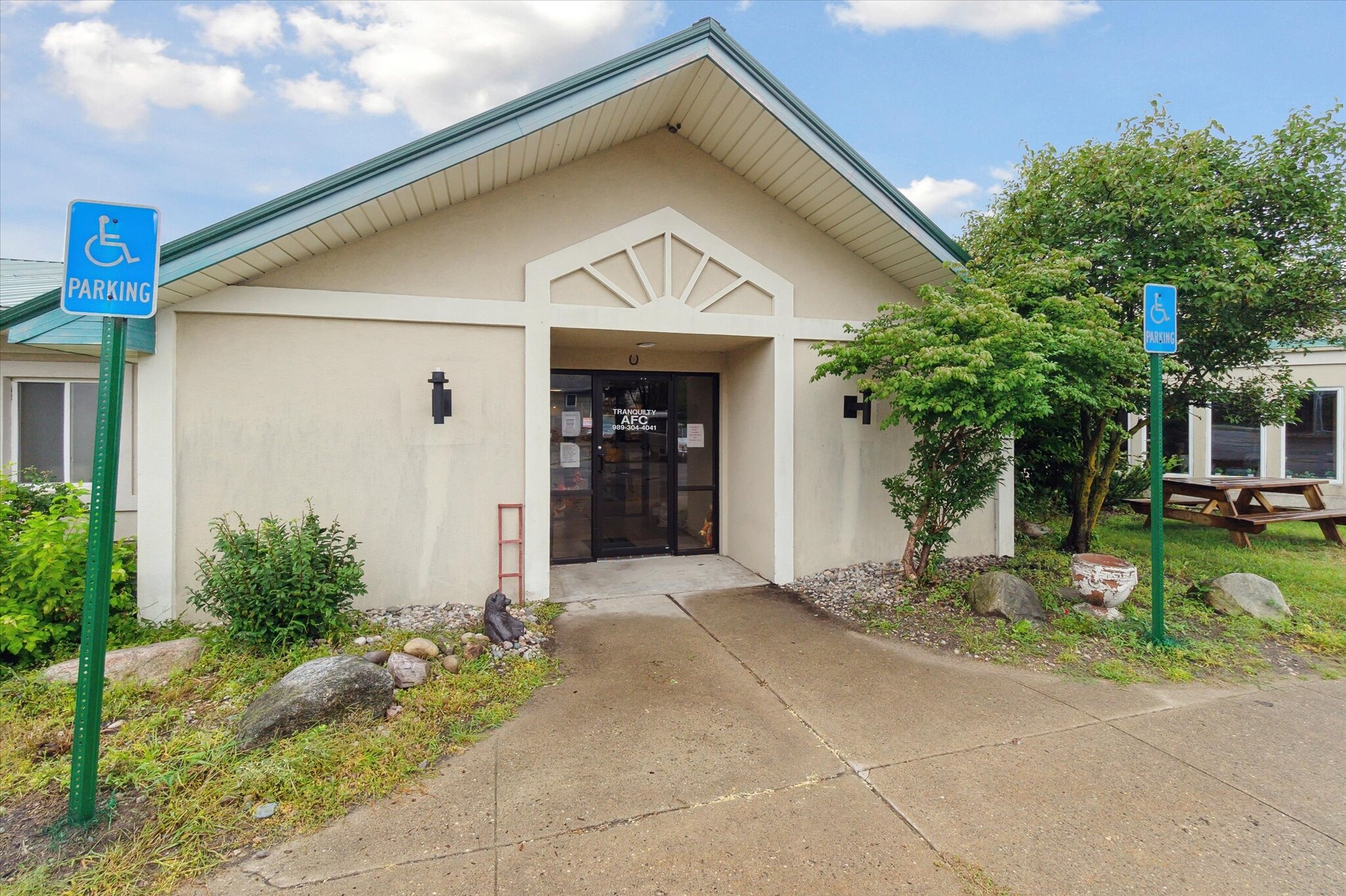 1380 E Main St, Edmore, MI for sale Building Photo- Image 1 of 44