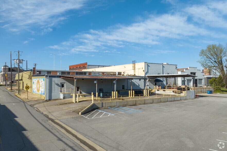 401 Locust St, Gadsden, AL à louer - Photo du bâtiment - Image 2 de 4
