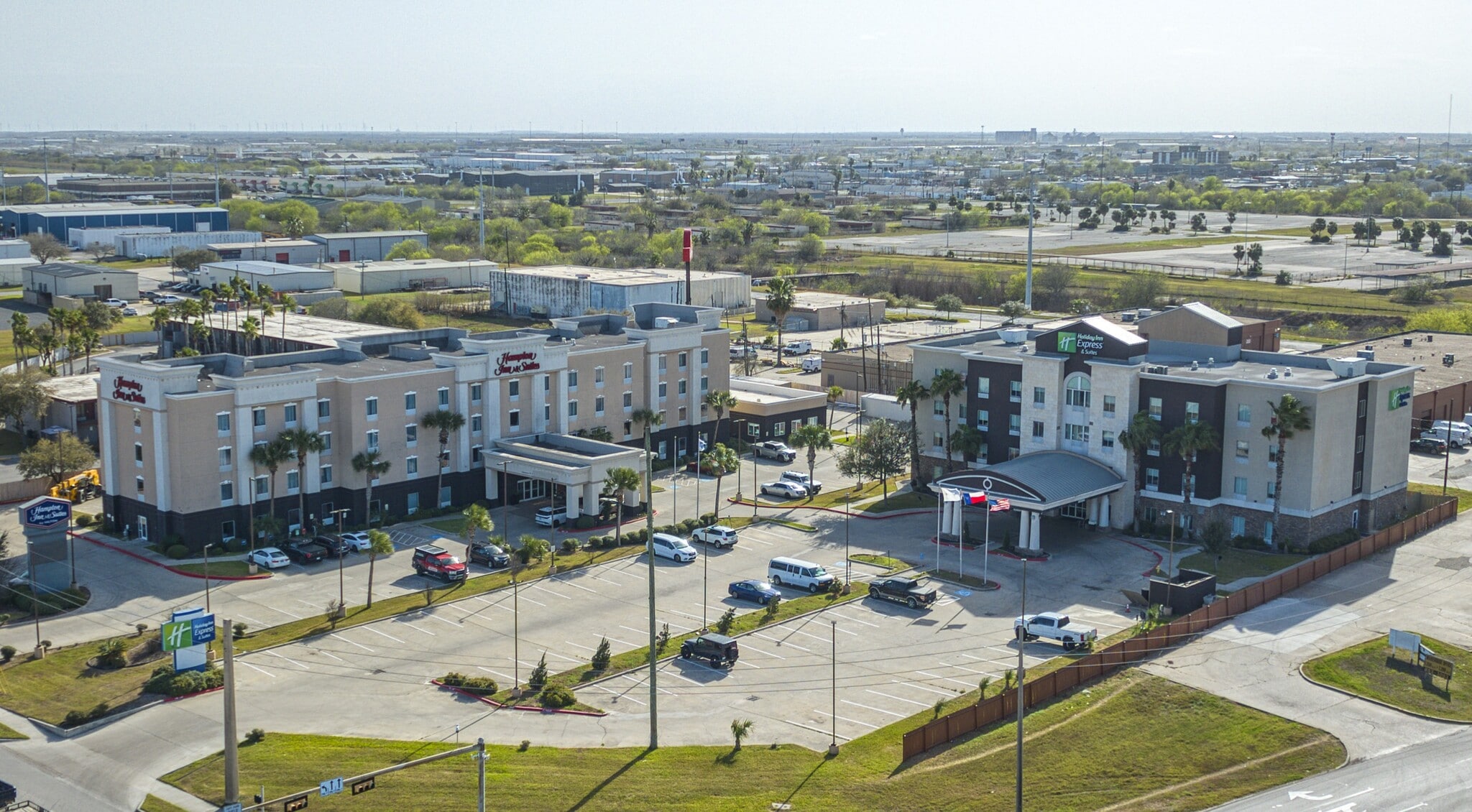 Corpus Christi Portfolio-Navigation Blvd portfolio of 2 properties for sale on LoopNet.ca Primary Photo- Image 1 of 23