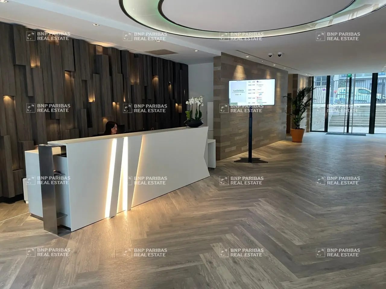 Office in Lyon for lease Building Photo- Image 1 of 15