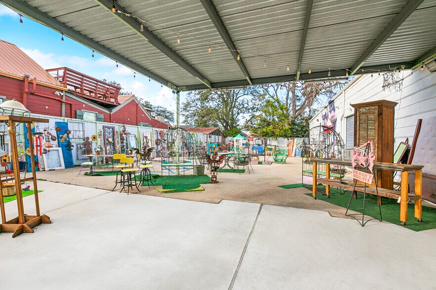 4321 Tchoupitoulas St, New Orleans, LA à louer - Photo du bâtiment - Image 2 de 9