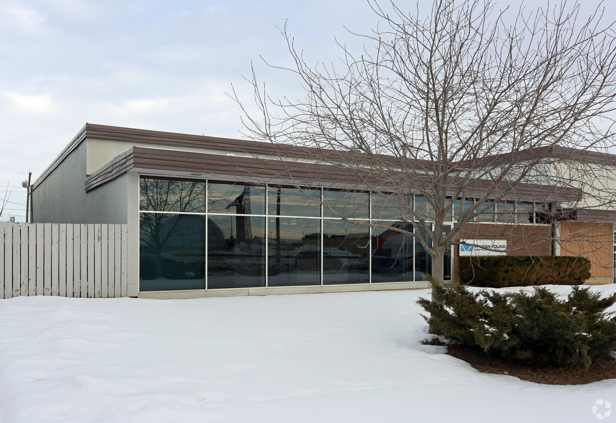 14710 115th Ave NW, Edmonton, AB for sale Primary Photo- Image 1 of 1