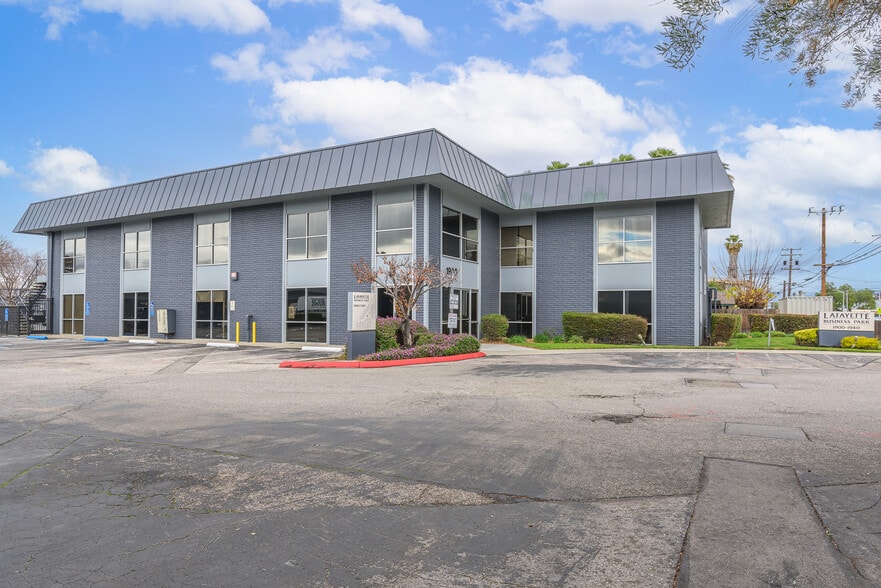 1900 Lafayette St, Santa Clara, CA for sale - Building Photo - Image 2 of 19