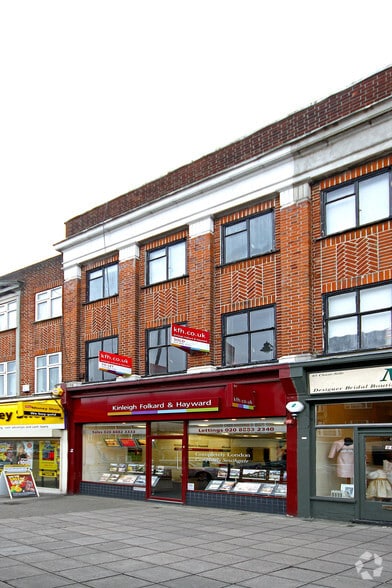 83 Chase Side, London for lease - Primary Photo - Image 1 of 3