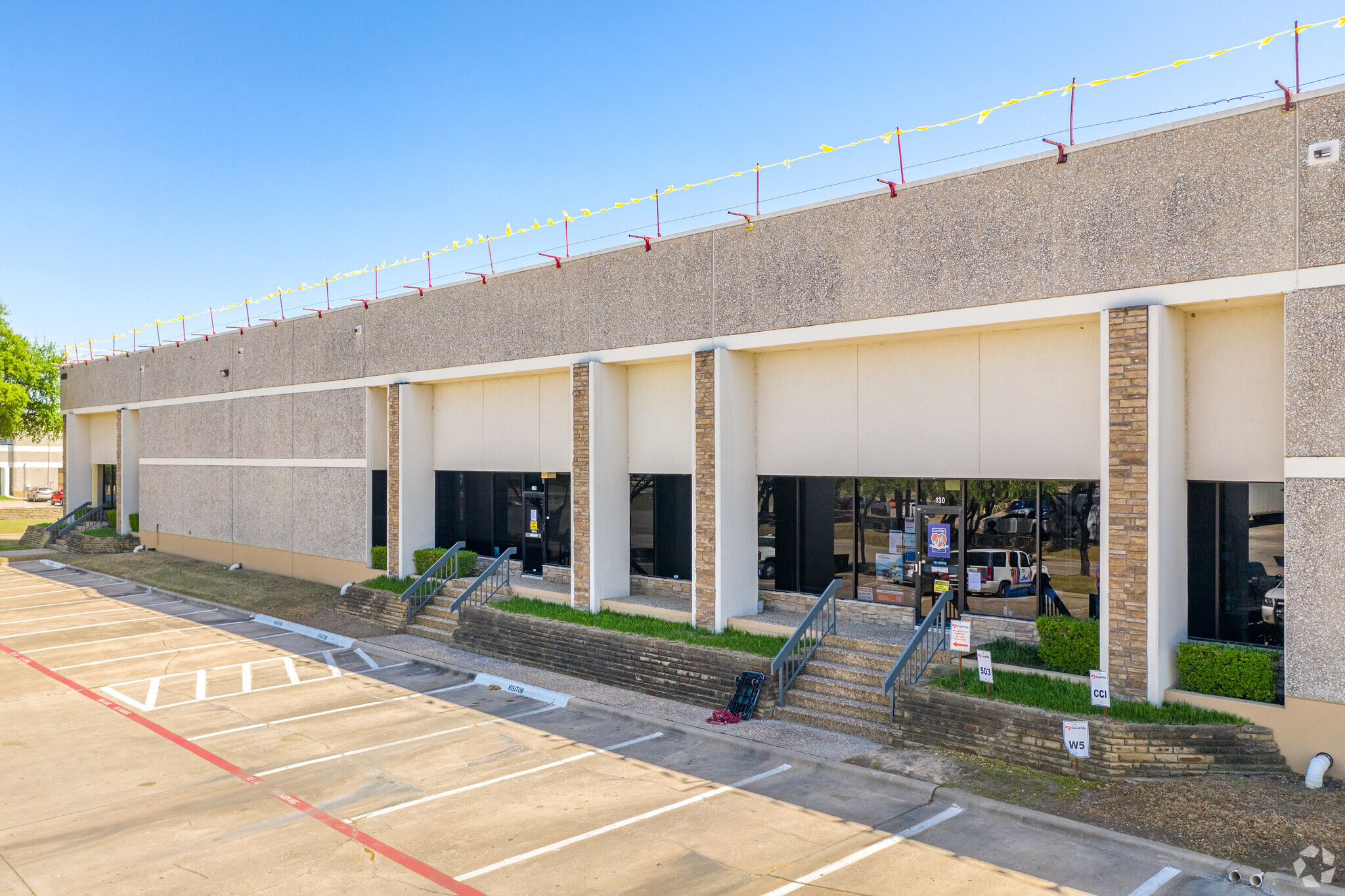 4010 La Reunion Pky, Dallas, TX for lease Building Photo- Image 1 of 6