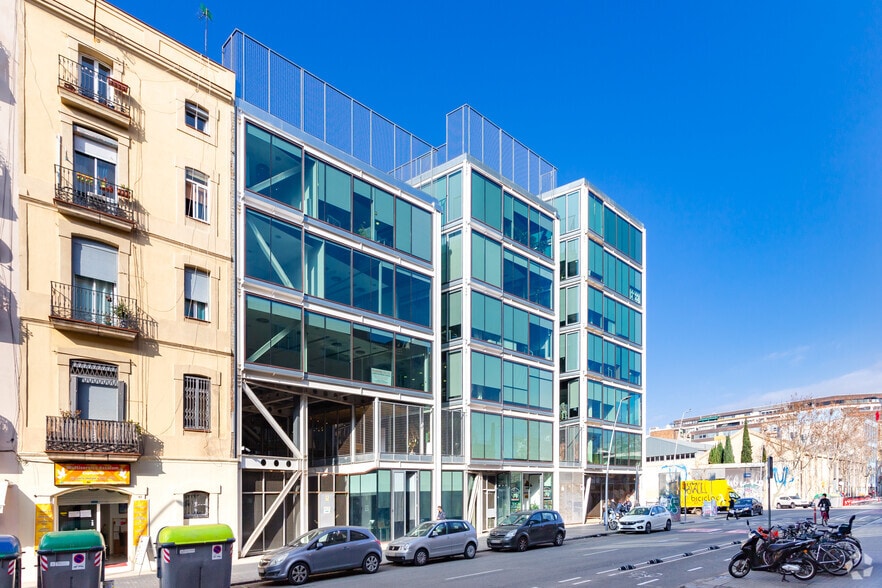Office in Barcelona, Barcelona for lease - Primary Photo - Image 1 of 3