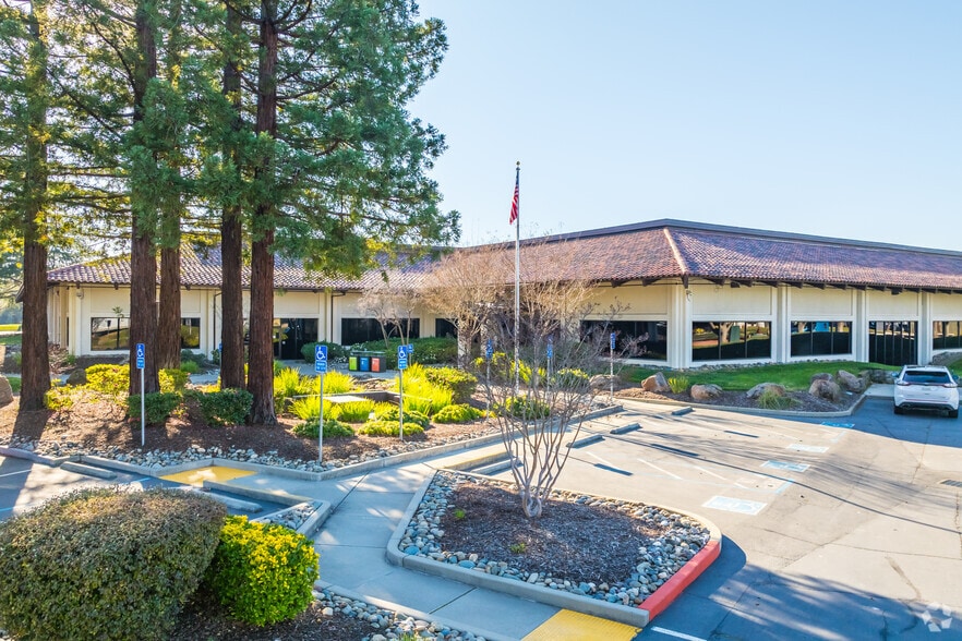 151 Blue Ravine Rd, Folsom, CA for sale - Building Photo - Image 1 of 9