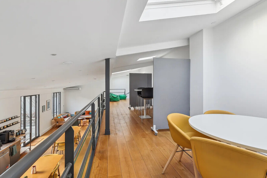 108 Rue Des Dames, Paris à louer - Photo du bâtiment - Image 3 de 8