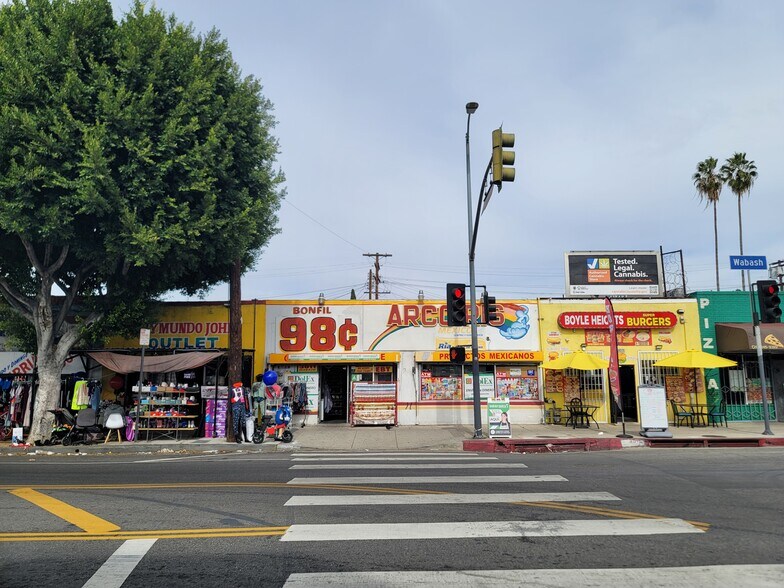 3009 Wabash Ave, Los Angeles, CA à vendre - Photo du bâtiment - Image 3 de 11