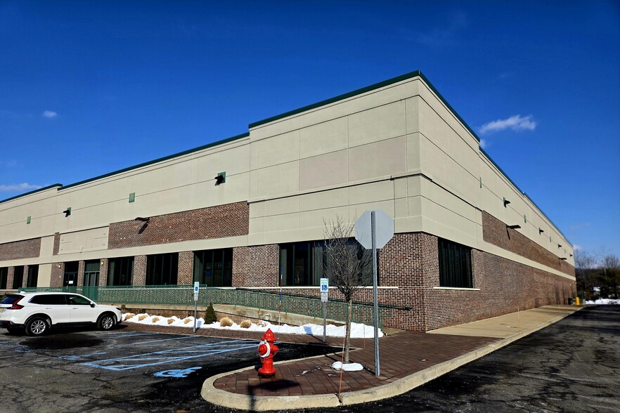 53 Green Pond Rd, Rockaway, NJ for lease - Building Photo - Image 1 of 3