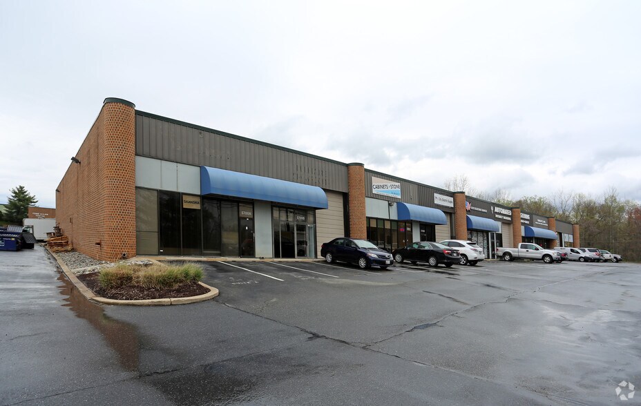 5700 Sunnyside Ave, Beltsville, MD à louer - Photo du bâtiment - Image 2 de 13