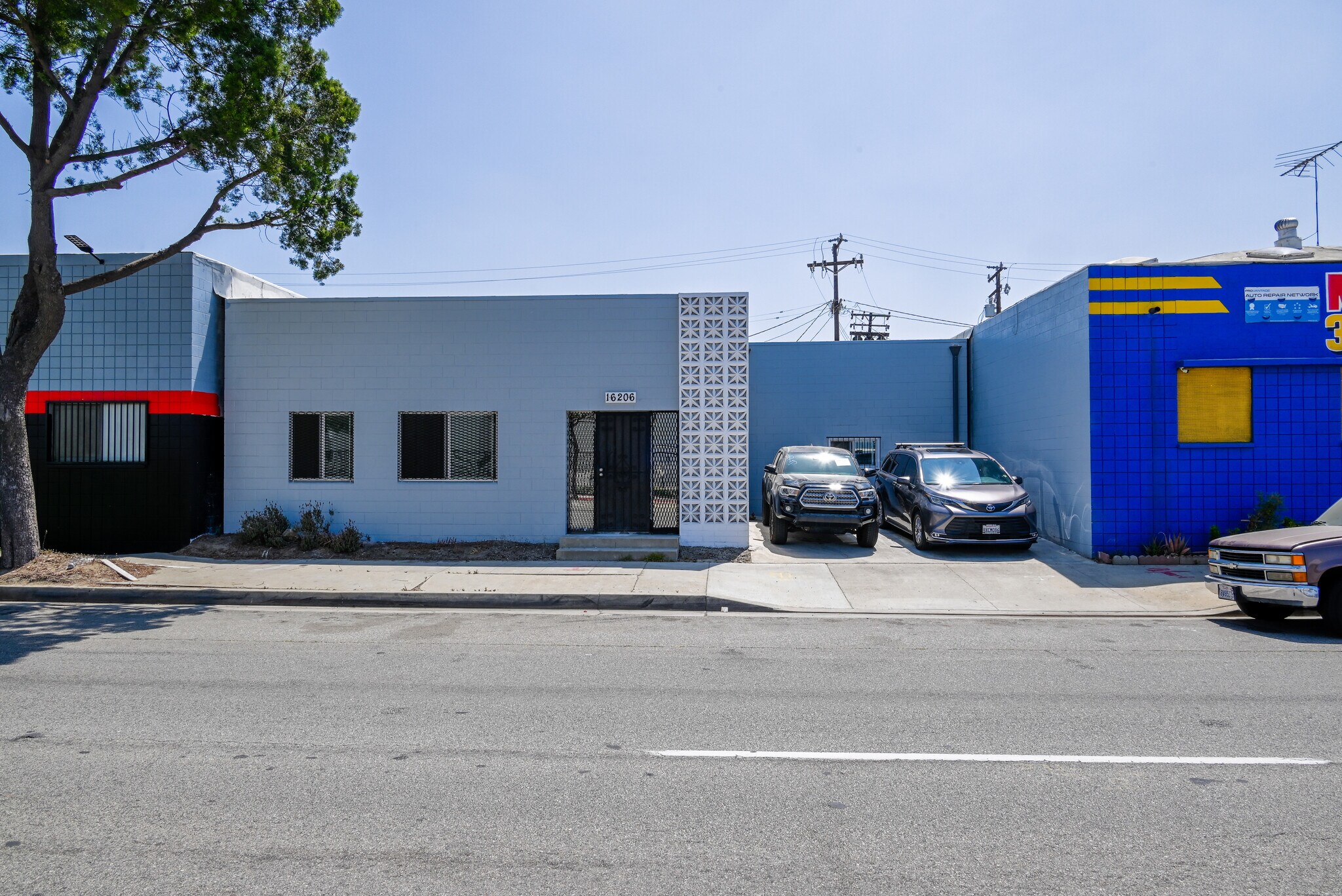 16206 S Main St, Gardena, CA à vendre Photo du bâtiment- Image 1 de 1