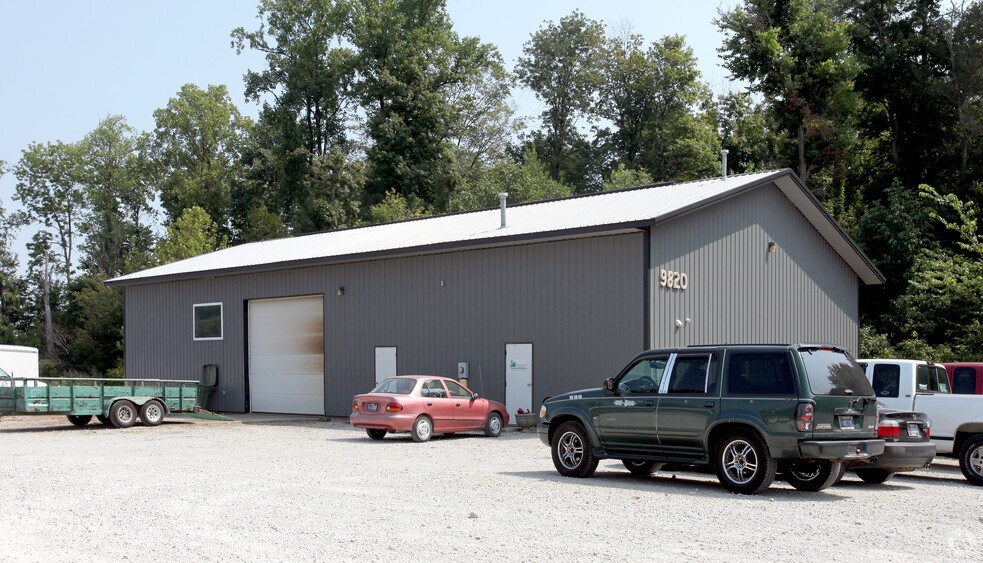 9820 Rawles Ave, Indianapolis, IN à vendre - Photo principale - Image 1 de 2