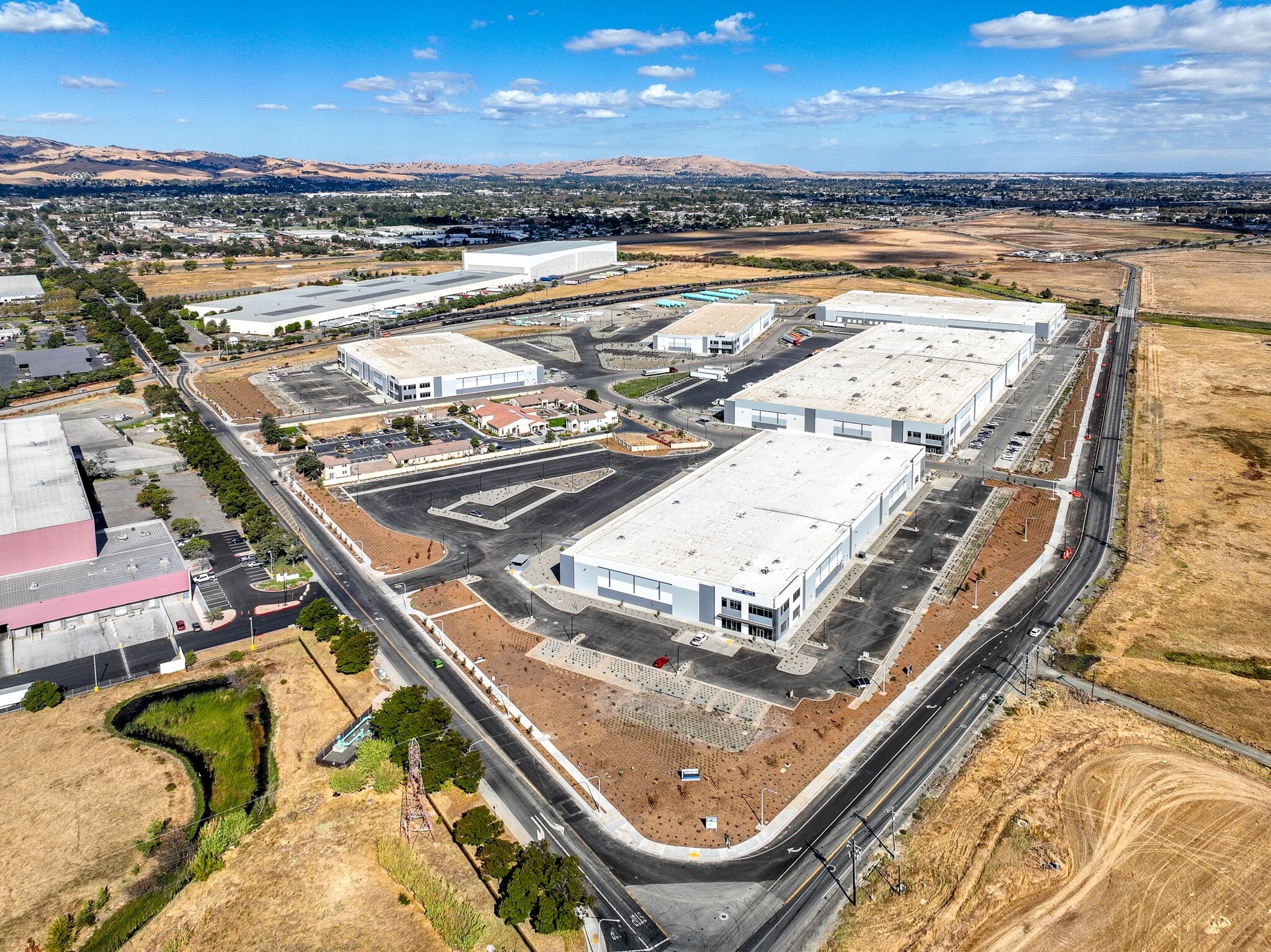 Cordelia Rd, Fairfield, CA for lease Primary Photo- Image 1 of 3