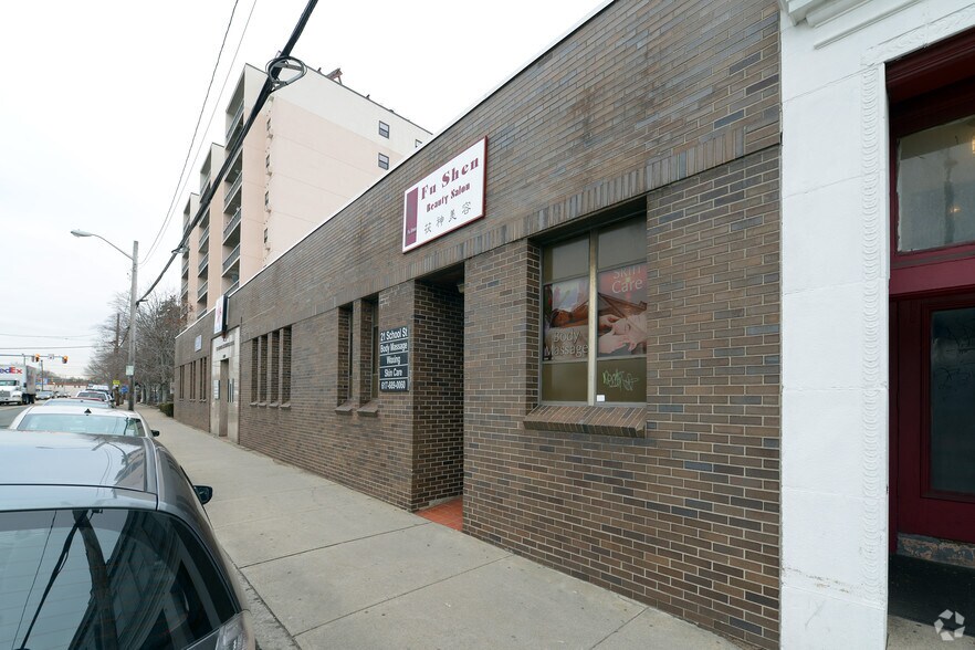 15-21 School St, Quincy, MA à vendre - Photo du bâtiment - Image 3 de 12