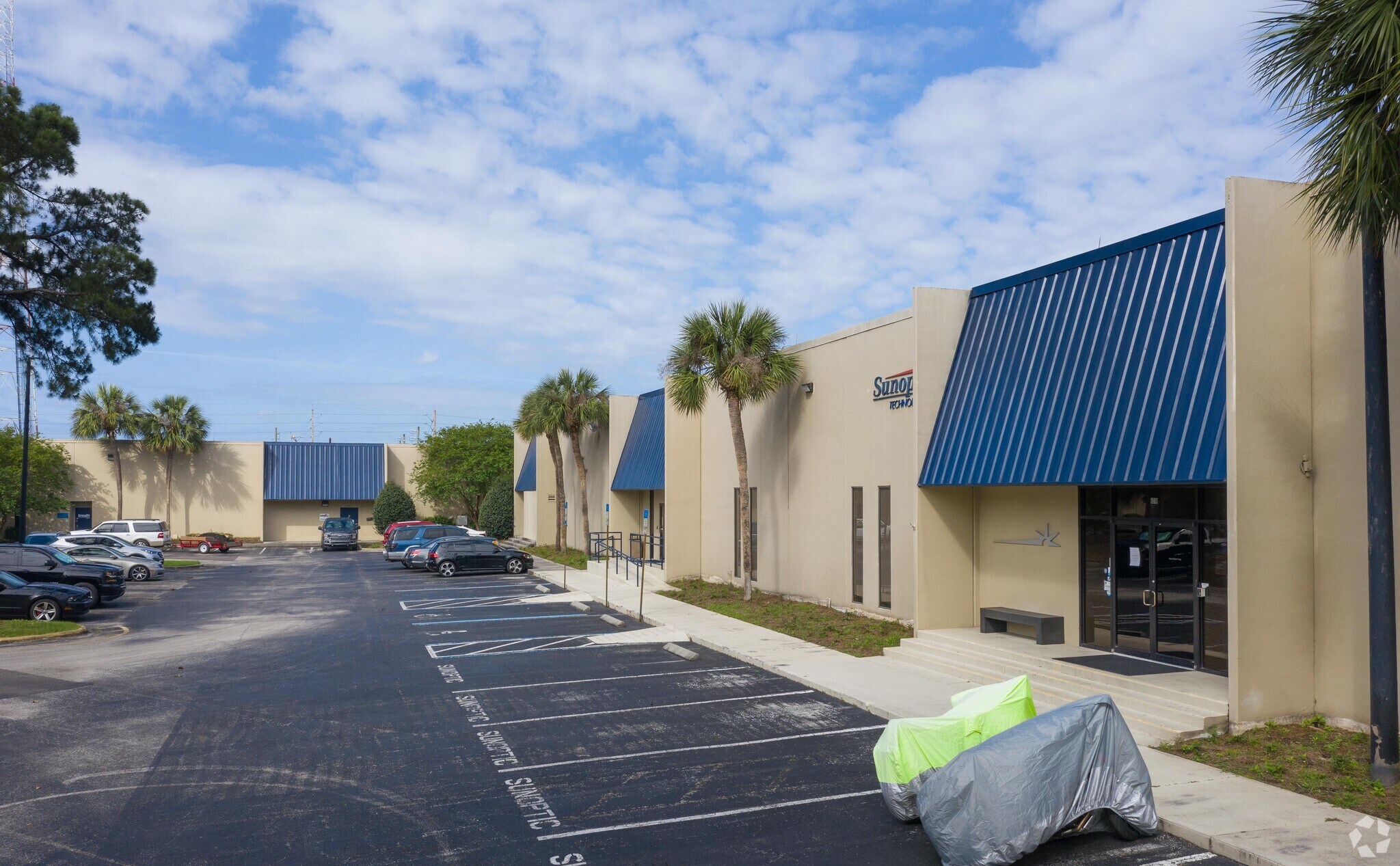 6000-6030 Bowdendale Ave, Jacksonville, FL à louer Photo principale- Image 1 de 11