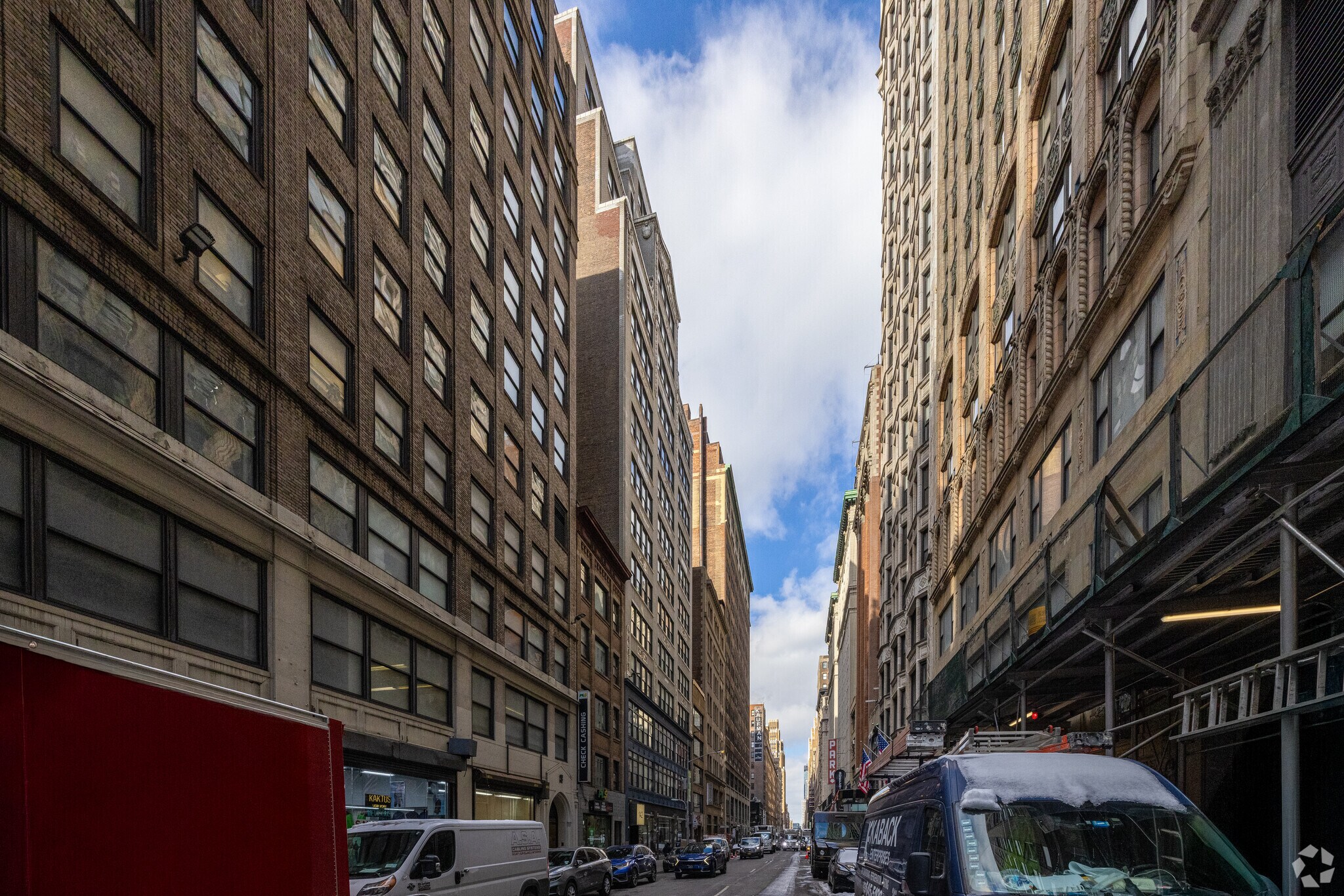 142-148 W 36th St, New York, NY for lease Building Photo- Image 1 of 11