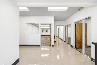 9410 Parker Ave, Jacksonville, FL for sale Interior Photo- Image 1 of 14