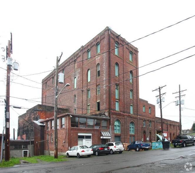 2509-2511 S Holgate St, Tacoma, WA for lease - Primary Photo - Image 1 of 4