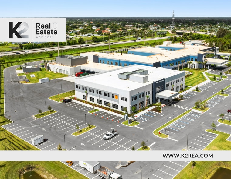 370 Veranda Falls Wy, Port Saint Lucie, FL for lease - Building Photo - Image 3 of 4