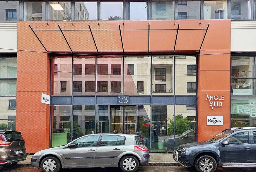 23 Rue Crépet, Lyon à louer - Photo du bâtiment - Image 2 de 25