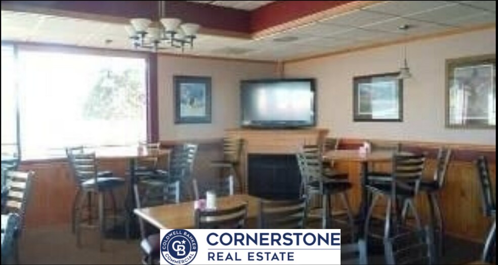 2351 W Spruce St, Rawlins, WY à vendre - Photo du bâtiment - Image 2 de 22