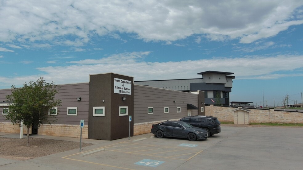 3900 TX-158, Midland, TX for sale - Building Photo - Image 3 of 36