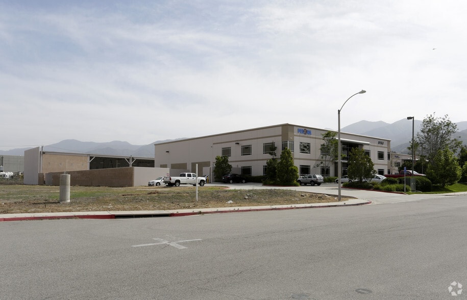 9153 Stellar Ct, Corona, CA for lease - Building Photo - Image 2 of 7
