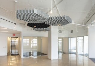 5275 Leesburg Pike, Falls Church, VA for lease Interior Photo- Image 2 of 4