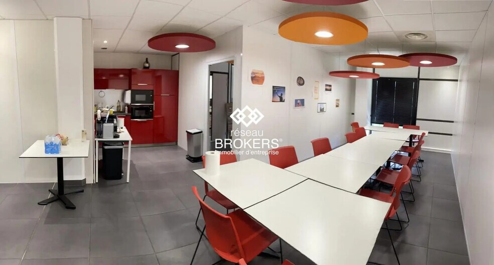 Bureau dans Voiron à louer - Photo intérieure - Image 2 de 13