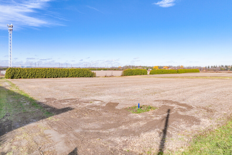 Milton Industrial Development Lands portfolio of 3 properties for sale on LoopNet.ca - Matterport 3D Scan - Image 3 of 15