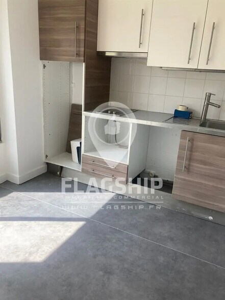 Commerce de détail dans Boulogne-Billancourt à louer - Photo intérieure - Image 3 de 9