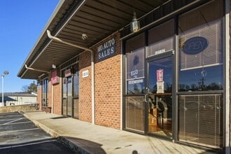1215 Greenville Ave, Staunton, VA for lease Interior Photo- Image 1 of 11