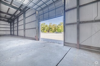 139 Hanniford Dr, North Charleston, SC for lease Interior Photo- Image 2 of 6