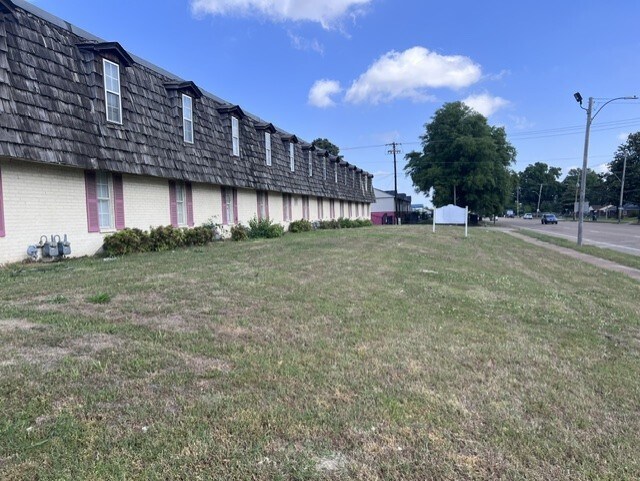 3719 Millbranch Rd, Memphis, TN à vendre - Photo du bâtiment - Image 2 de 16